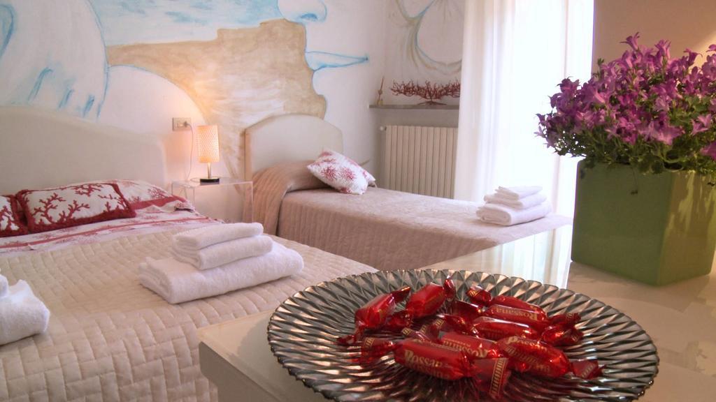 Hotel Julia Llido Degli Estensi Eksteriør bilde
