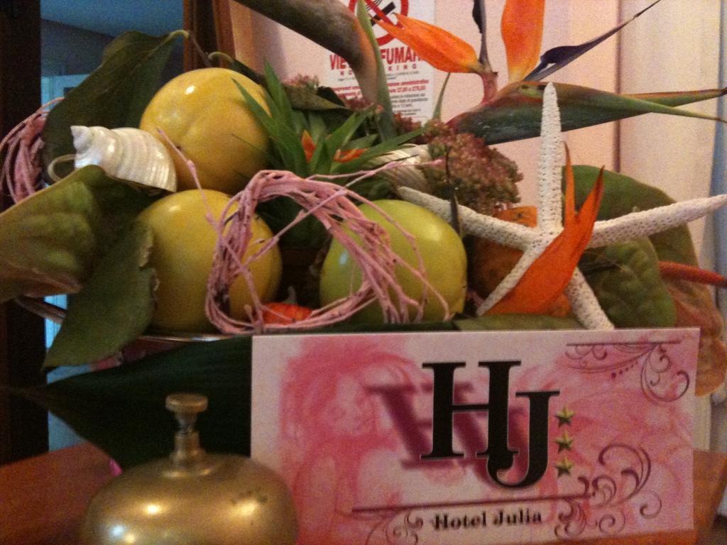 Hotel Julia Llido Degli Estensi Eksteriør bilde